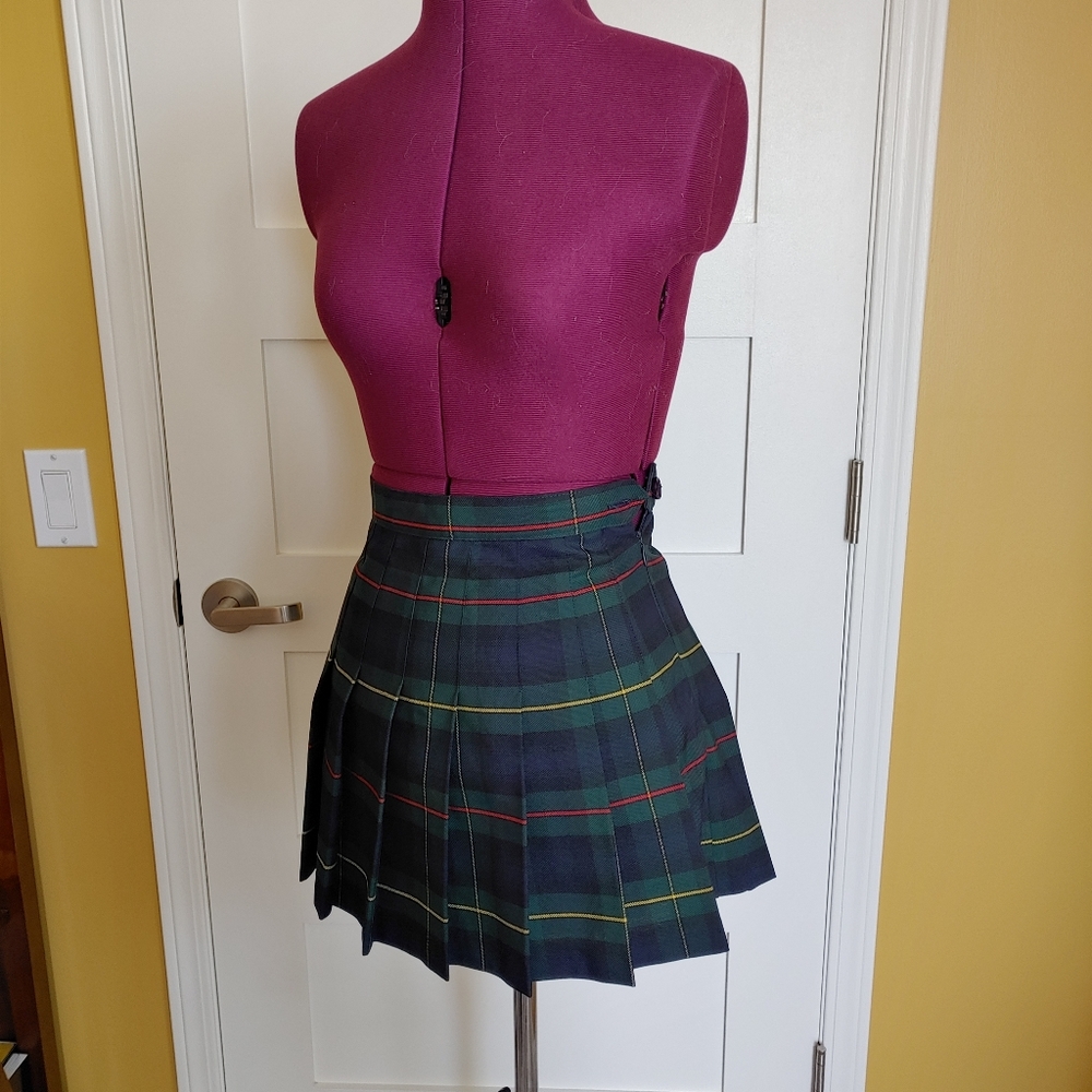 American apparel plaid skirt